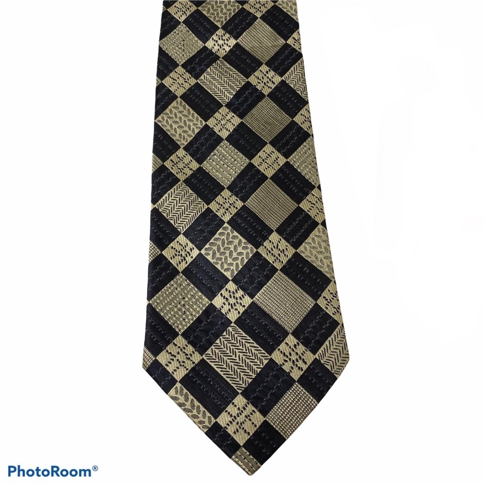 Angelino Italy 100% Silk Textured Necktie